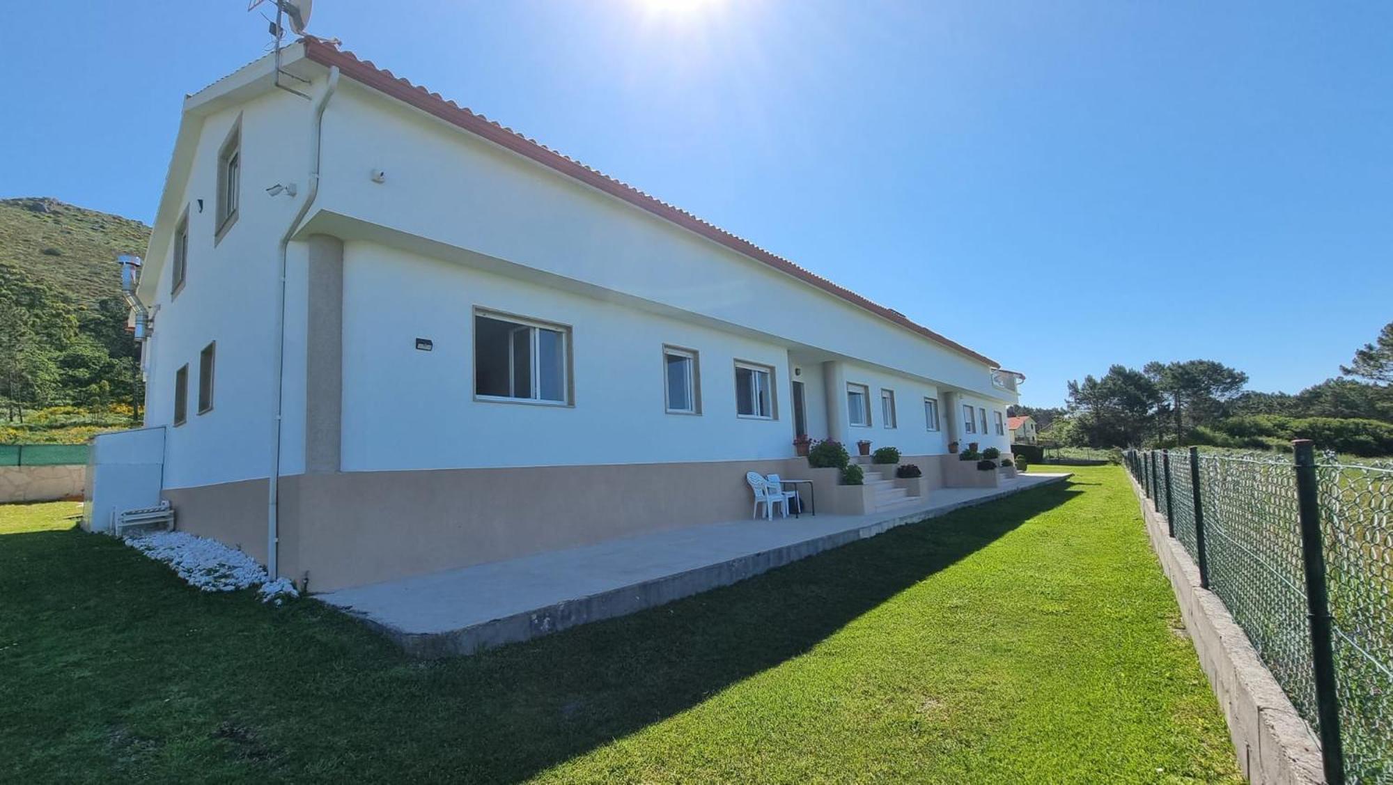 Apartamento Playa De Larino Gandara  ภายนอก รูปภาพ