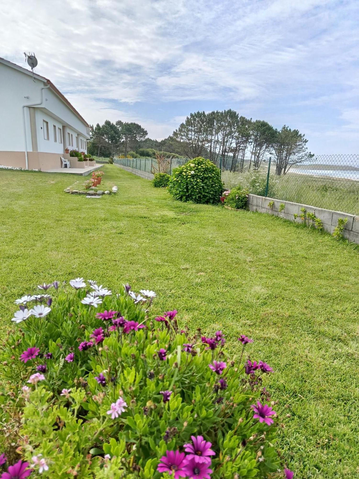 Apartamento Playa De Larino Gandara  ภายนอก รูปภาพ